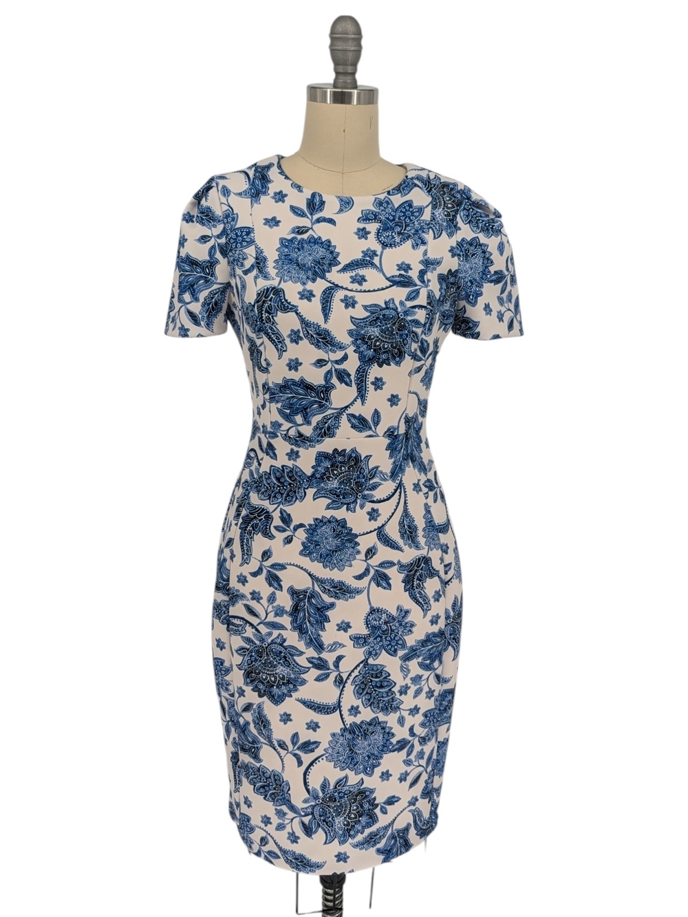 30399 Calvin Klein Floral Sheath Dress White Blue size 2 preppy Business casual